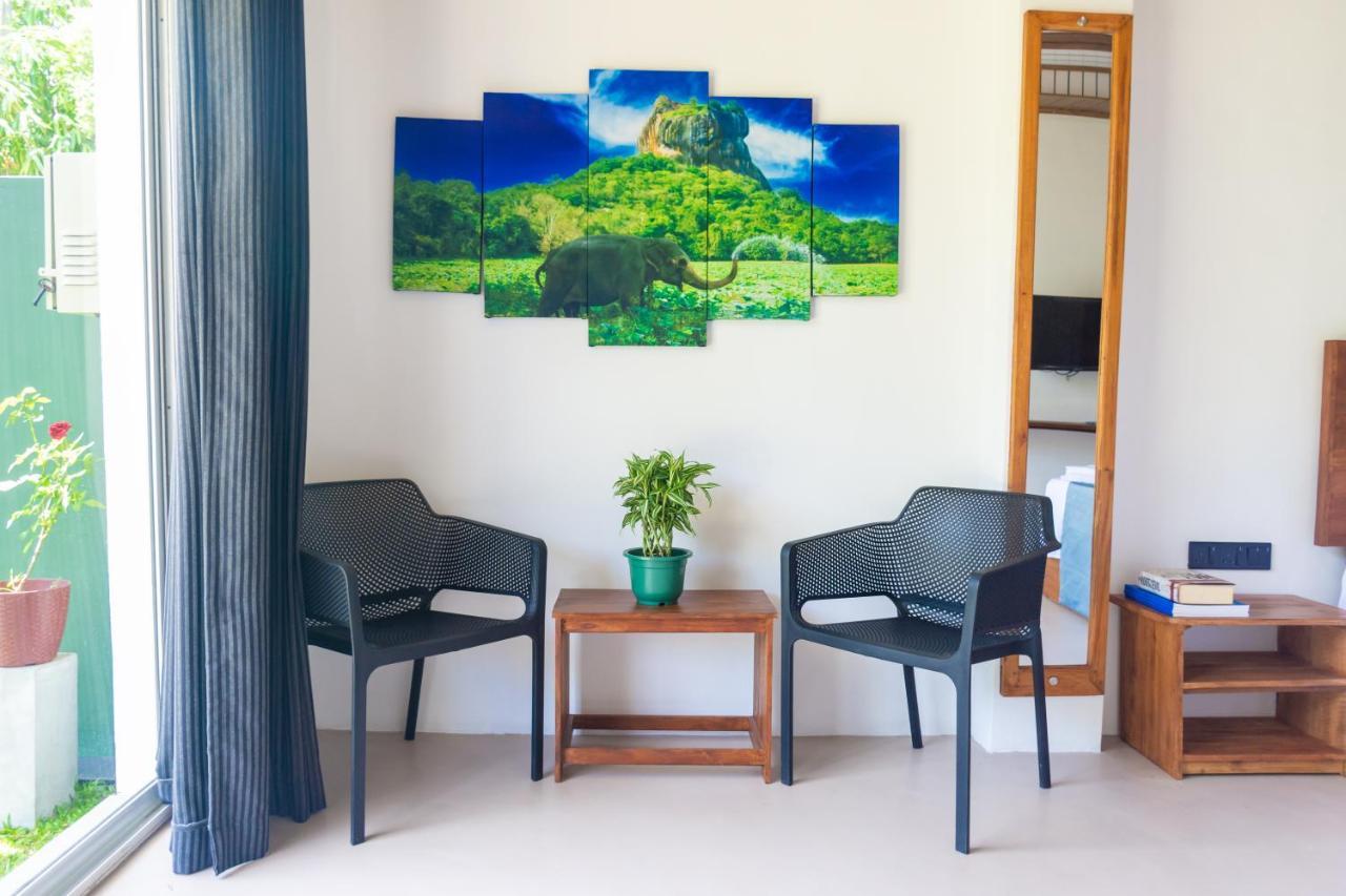 Western Sky Negombo Exterior photo